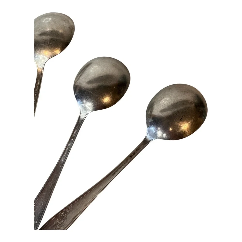 VTG Oneida Community Tudor Silverplate 6 Soup Spoons 1 Pie Server Queen‎ Bess II